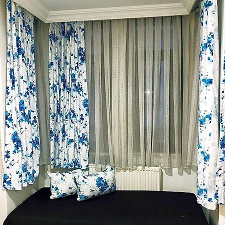 The House Of Tulpan 3* Estambul