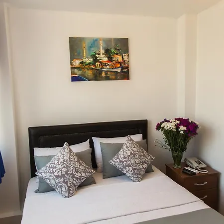 The House Of Tulpan Otel